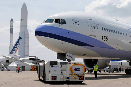 中国商用飞机有限责任公司-巴黎航展:民机主制造商“订单大战”打响