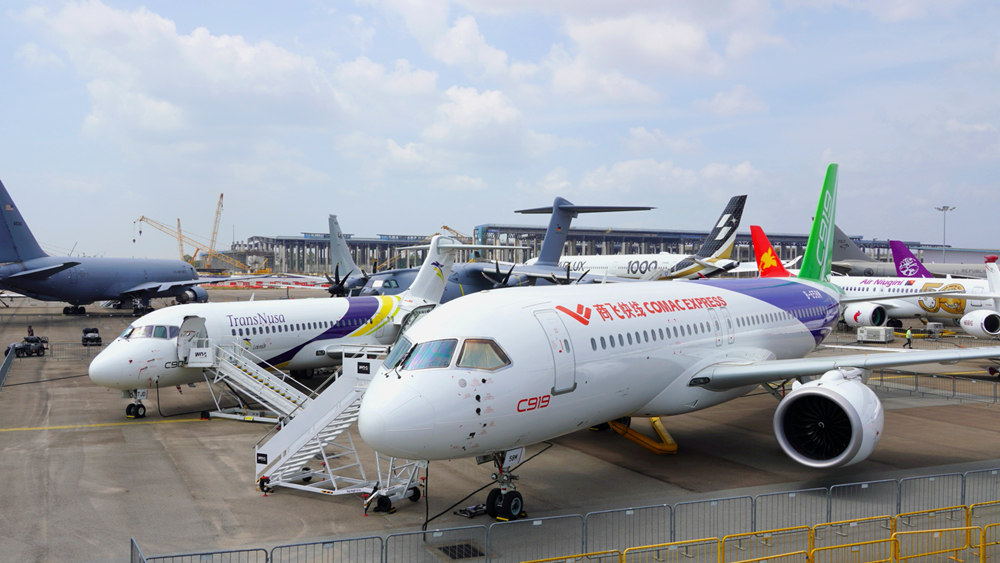 中国商飞多款机型亮相2026年新加坡航展